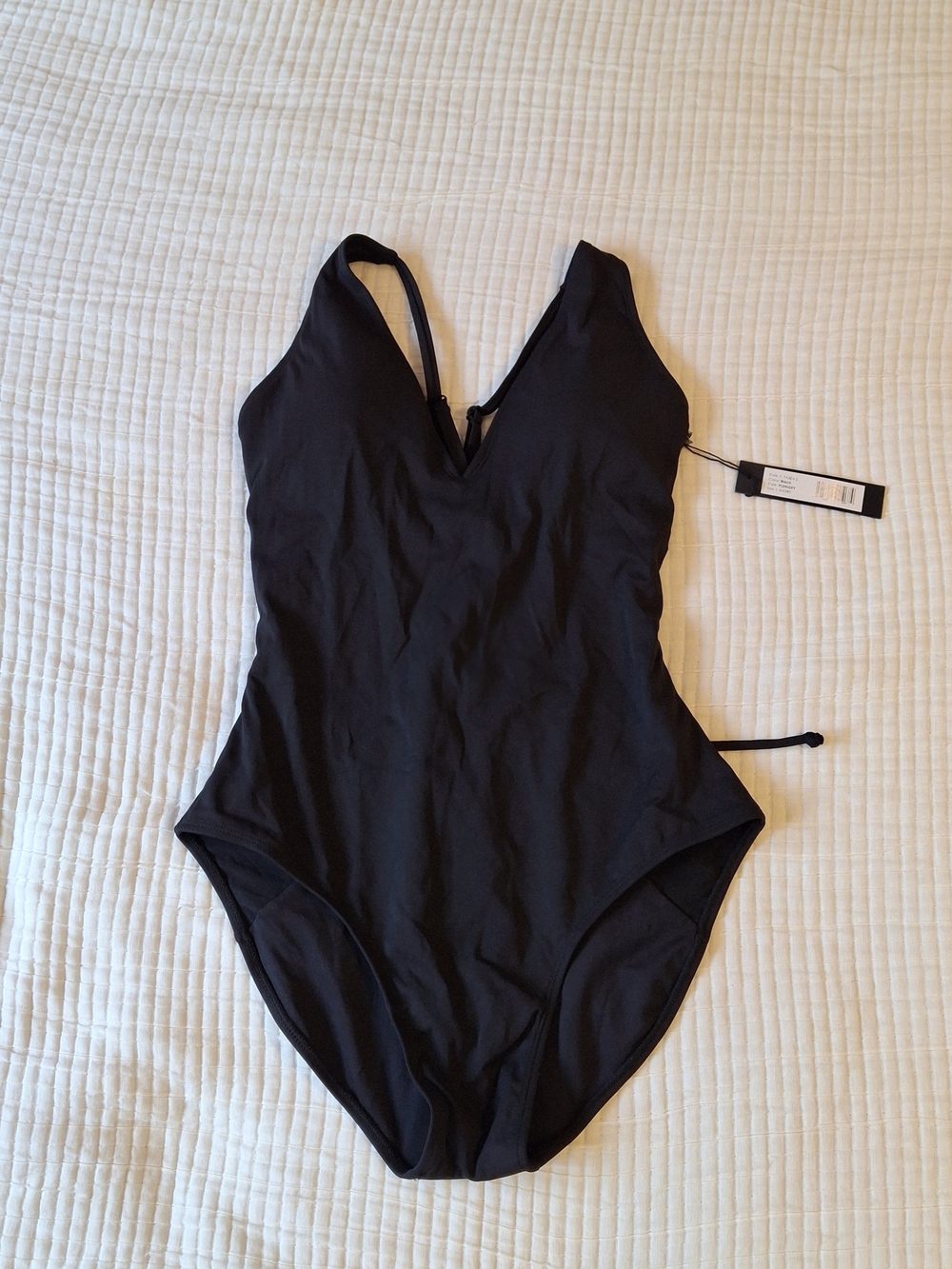 NWT TA3 BLACK Plungey One-Piece Swimsuit Large Short Torso